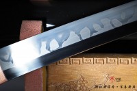 精品敷土烧刃日本刀
